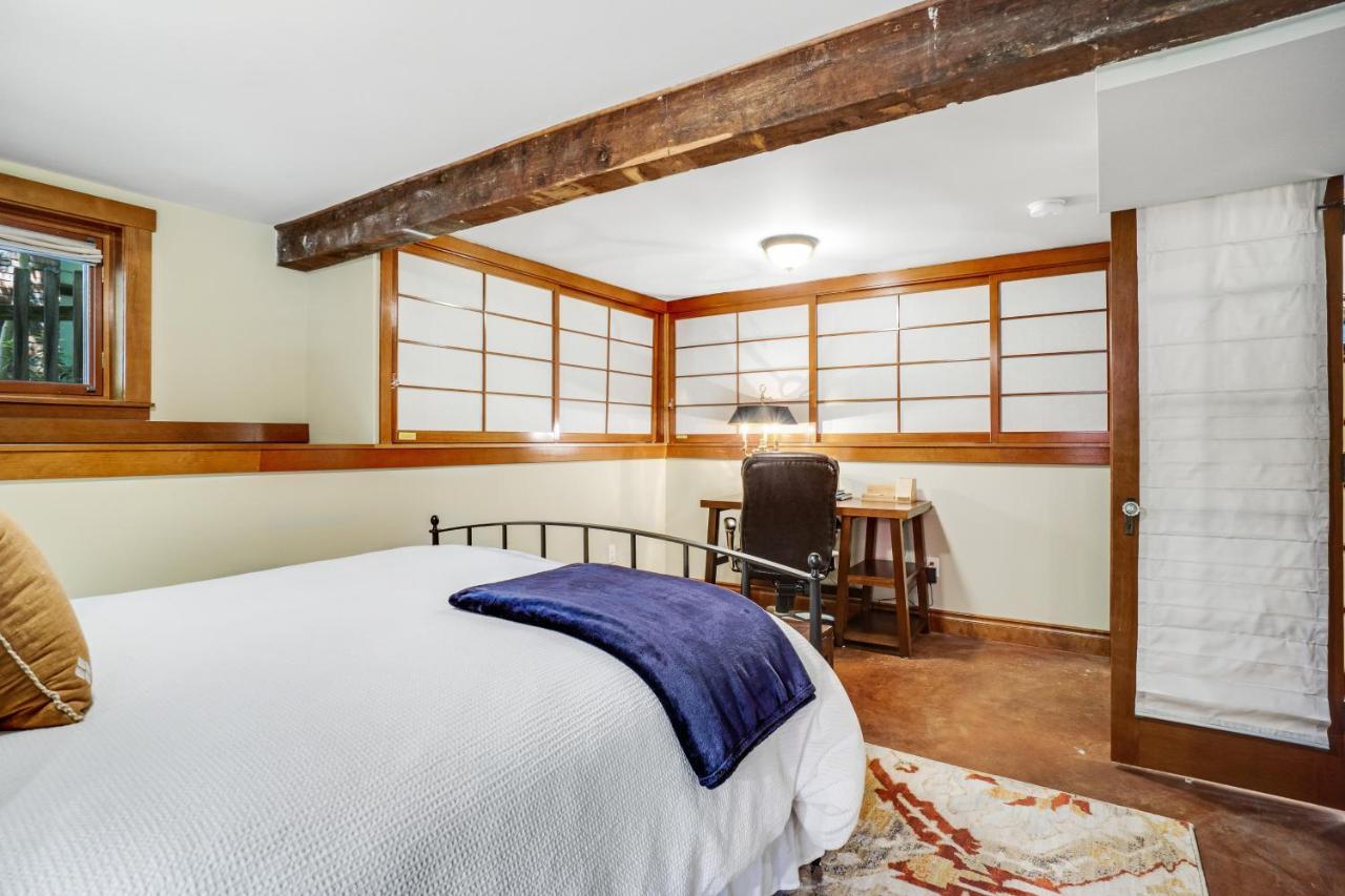 Volunteer Park Vacation Aparthotel ซีแอตเทิล ภายนอก รูปภาพ