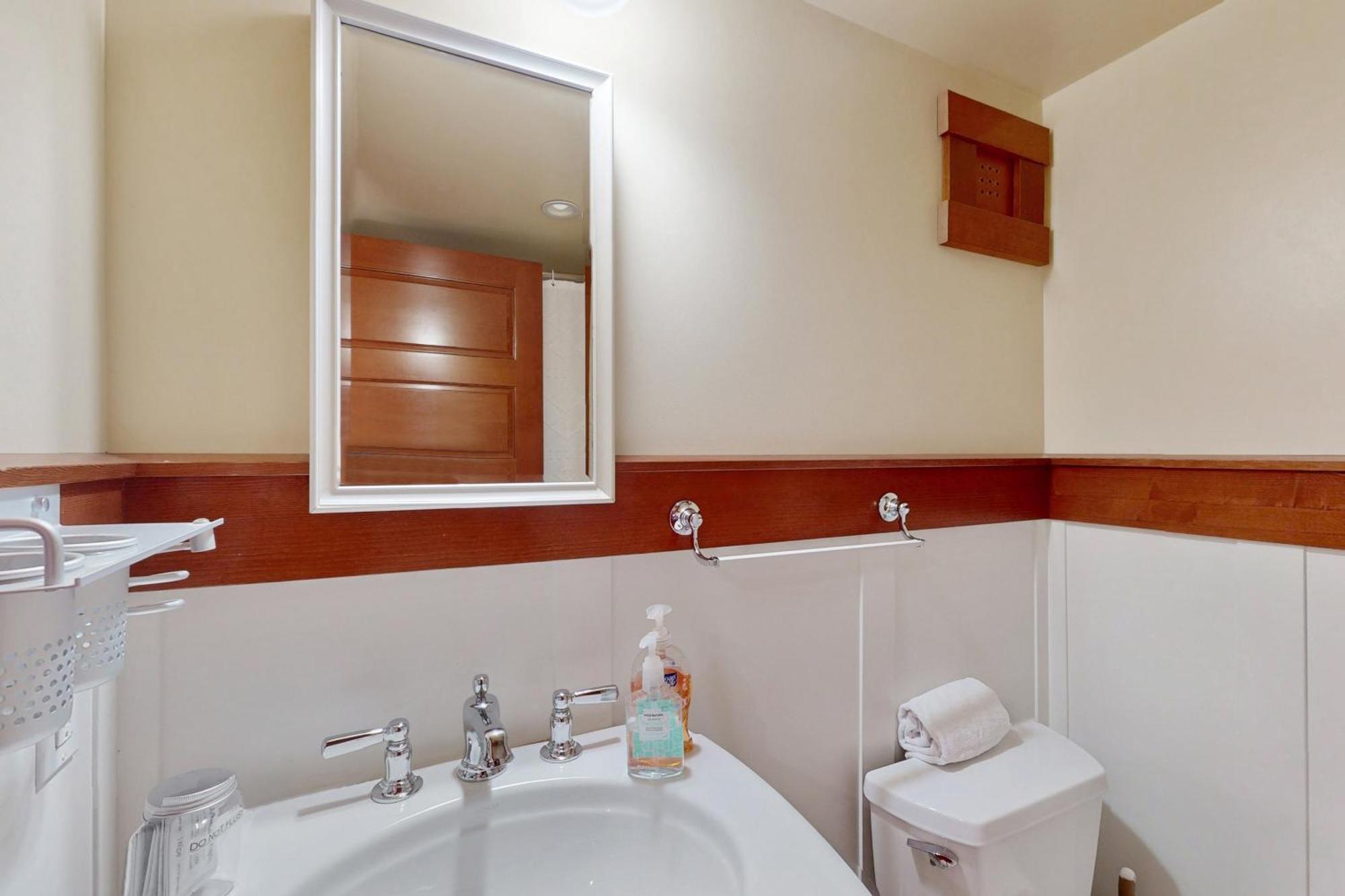 Volunteer Park Vacation Aparthotel ซีแอตเทิล ภายนอก รูปภาพ