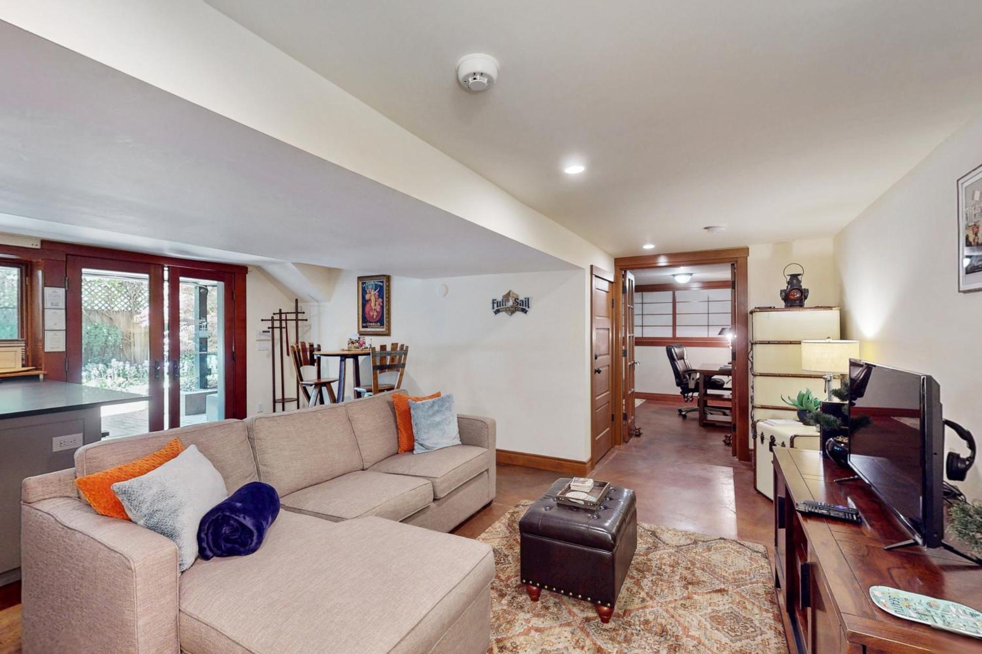 Volunteer Park Vacation Aparthotel ซีแอตเทิล ภายนอก รูปภาพ