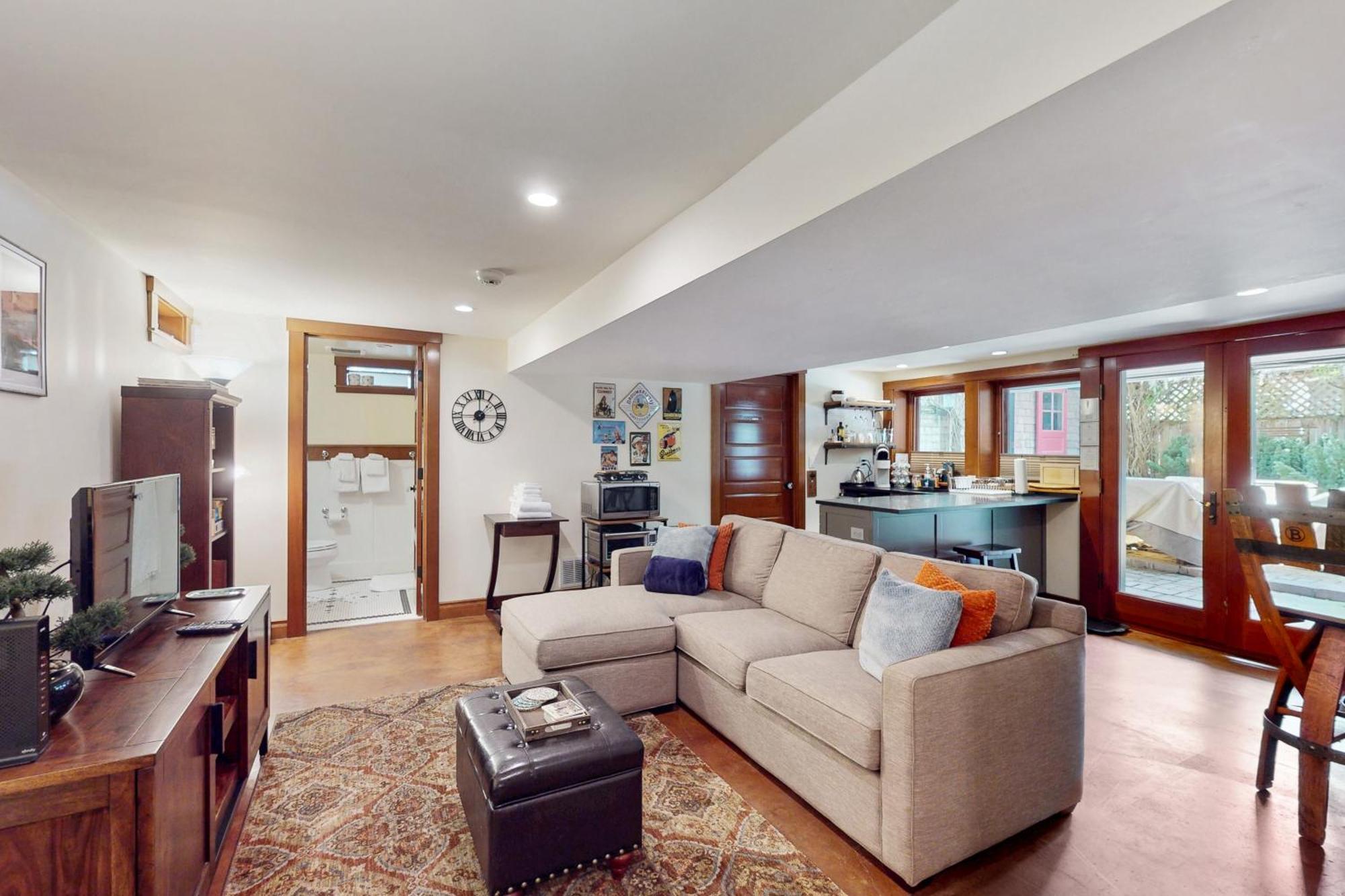 Volunteer Park Vacation Aparthotel ซีแอตเทิล ภายนอก รูปภาพ